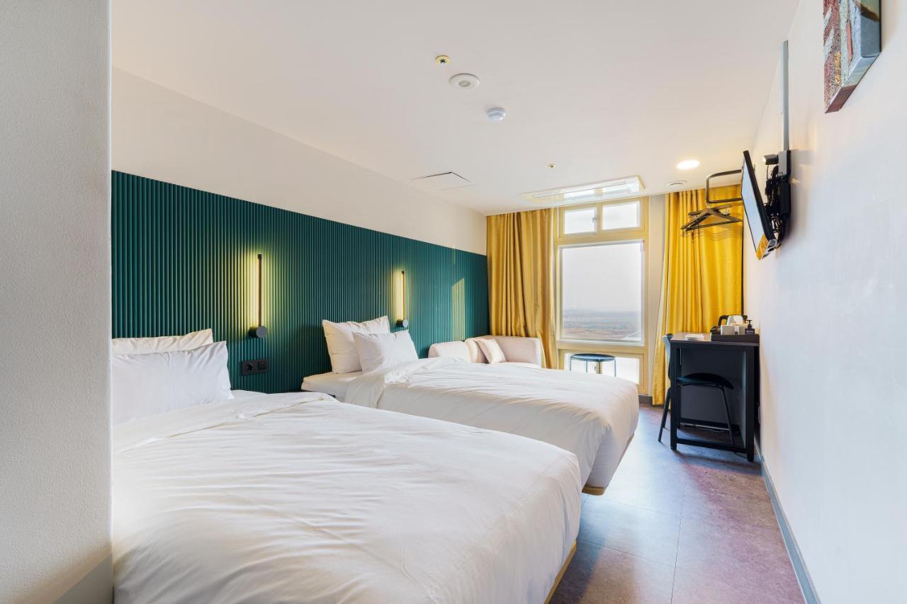 Little Prince Hotel Gunsan Esterno foto