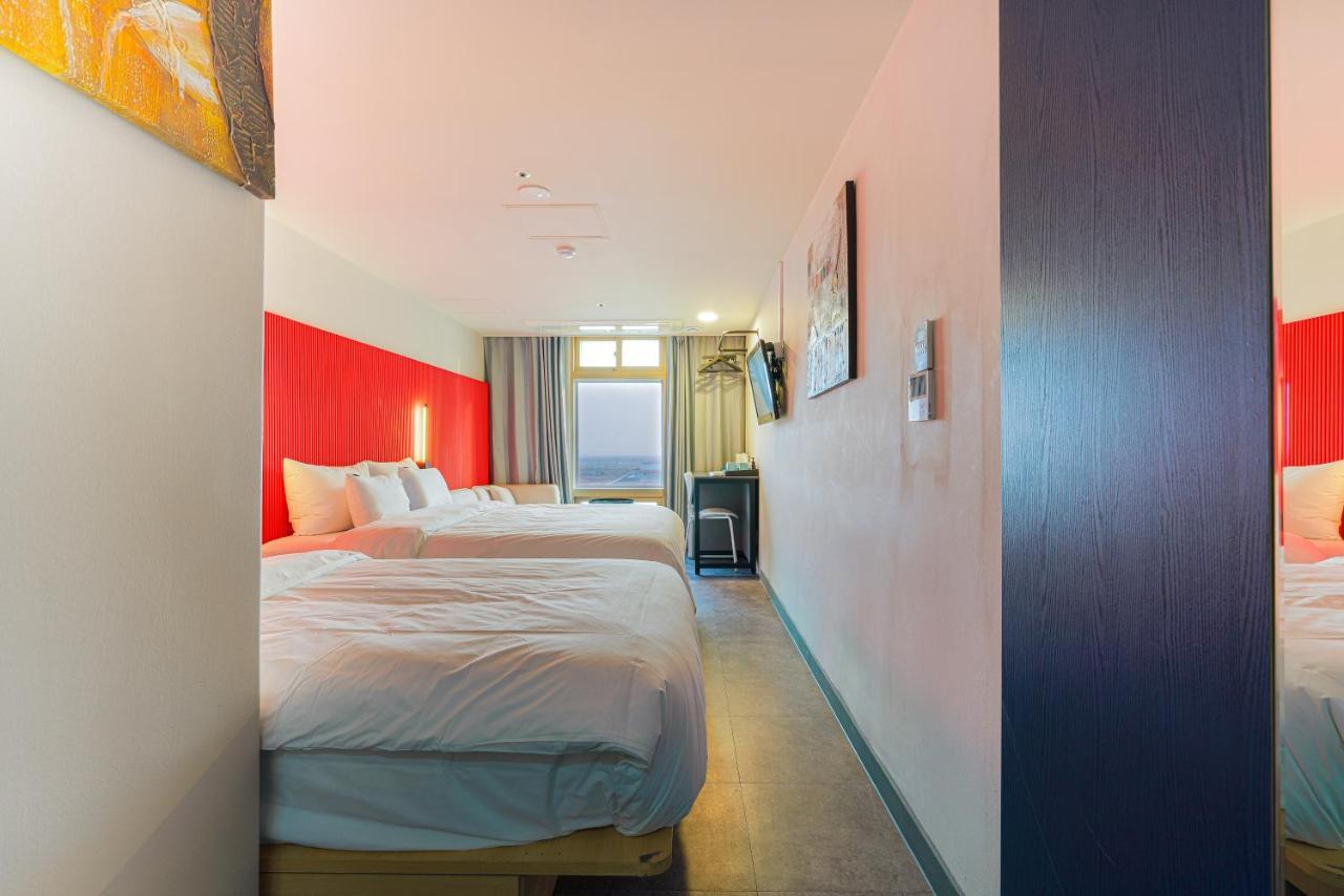 Little Prince Hotel Gunsan Esterno foto